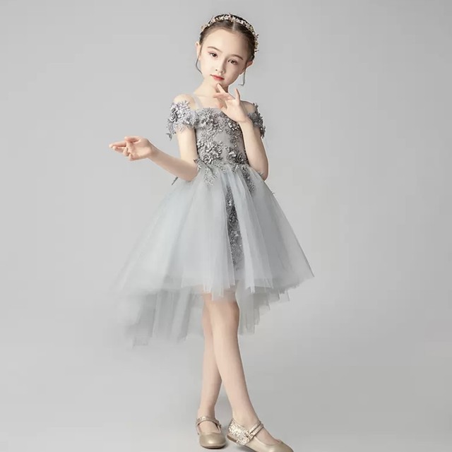 キッズ ドレス ワンピース 3色 グレー レッド ピンク 子供服 アシメ チュールドレス オフショルダー 可愛い ガーリー エレガント ラブリー キュート 華やか フェミニン 花 刺繍 発表会 衣装 大きいサイズ 女の子 送料無料の通販は