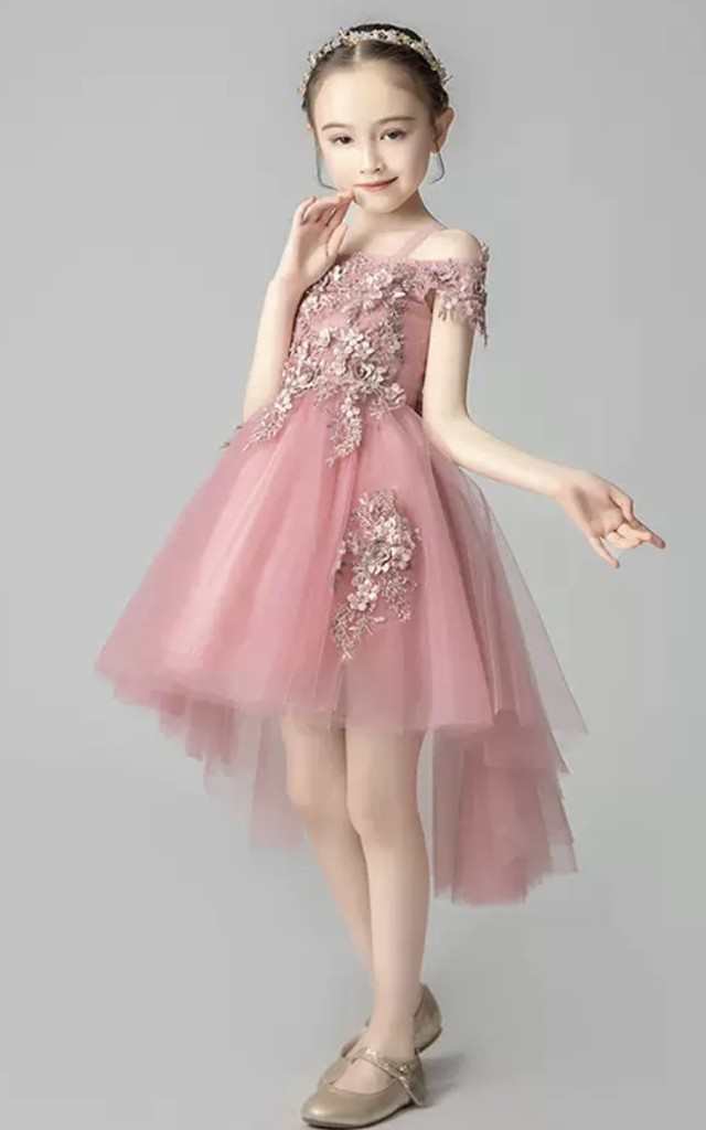 キッズ ドレス ワンピース 3色 グレー レッド ピンク 子供服 アシメ チュールドレス オフショルダー 可愛い ガーリー エレガント ラブリー キュート 華やか フェミニン 花 刺繍 発表会 衣装 大きいサイズ 女の子 送料無料の通販は