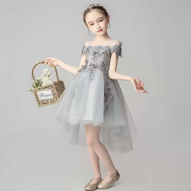 キッズ ドレス ワンピース 3色 グレー レッド ピンク 子供服 アシメ チュールドレス オフショルダー 可愛い ガーリー エレガント ラブリー キュート 華やか フェミニン 花 刺繍 発表会 衣装 大きいサイズ 女の子 送料無料の通販は