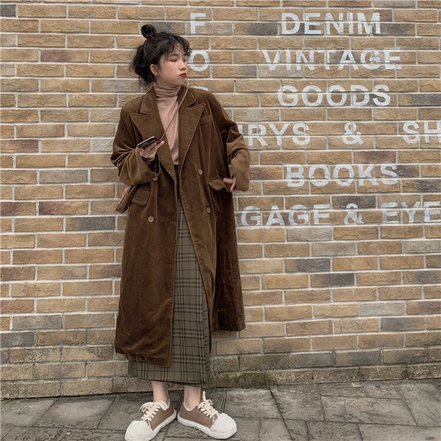 アウター レディース コート ミモレ丈 コーデュロイ メンズライク マニッシュ 襟付き 長袖 前開き ボタン ダブルブレスト ポケット 無地 暖かい 大きめ 楽ちん シンプル カジュアル ラフ レトロ 秋 茶 黒 フリーサイズ 体型カバー 送料無料 個性的の通販は 5,480円