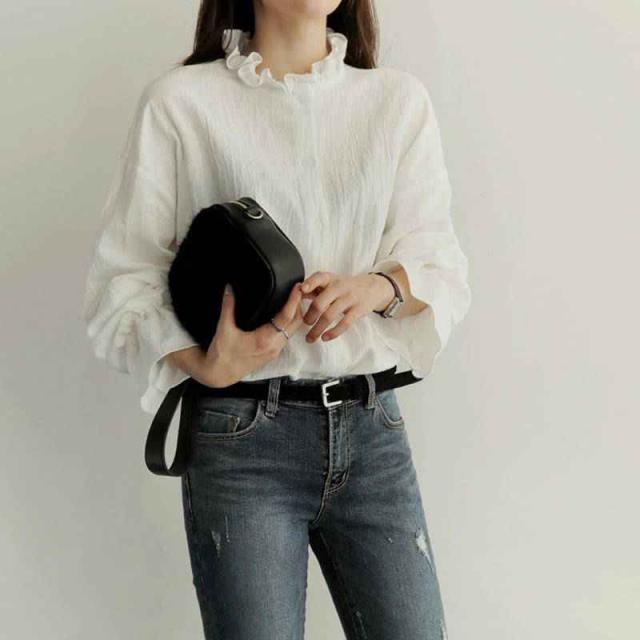 トップス シャツ ブラウス 白シャツ 白トップス 袖あり 長袖 ボリューム袖 Vネック 襟なし フリル 薄手 0 かわいい 大人可愛い きれいめ シンプル カジュアル 大人 上品 おしゃれ お洒落 かっこいい レトロ 大人女子 こなれ感 抜け感 無地 0 春 2021 20代 30代 女性用 ママの通販は 5,042円