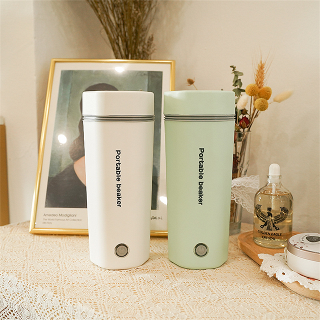 電気ケトル 水筒 電気ポット 小型 携帯 400ML 保温機能 軽量 ミニ 5分間で沸騰 電気ボトル 空焚き防止 真空断熱 自動電源OFF ミニケトル 持ち運び 漏れない_6