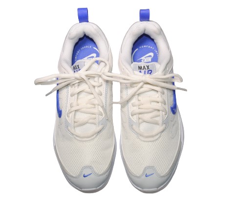 【靴のHOSHIKAWA】  『NIKE AIR MAX AP 』 ナイキ エアマックス CU4570 111 22.5cm〜25cm レディース スニーカー レースアップ カジュアル 合皮