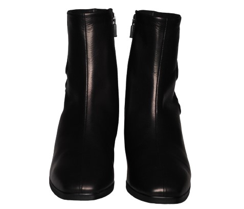 【靴のHOSHIKAWA】  『NINE DI NINE 2631』 ナインディナイン ブーツ 21.5cm〜24.5cm EEE ブラック ショートブーツ ショート丈 ヒール 本革 国産 秋冬