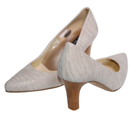 【靴のHOSHIKAWA】  『NINE DI NINE 8520』 ナインディナイン パンプス 21.5cm〜25cm EEE ベージュ レディース ヒール カジュアル 本革 国産