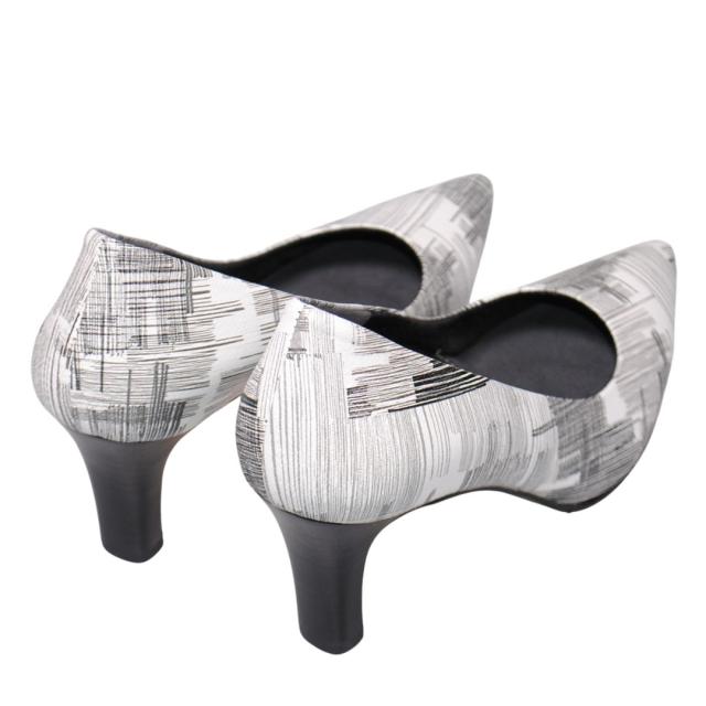 【靴のHOSHIKAWA】  『NINE DI NINE 8520』 ナインディナイン パンプス 21.5cm〜25cm EEE モノクロ レディース ヒール カジュアル 本革 国産