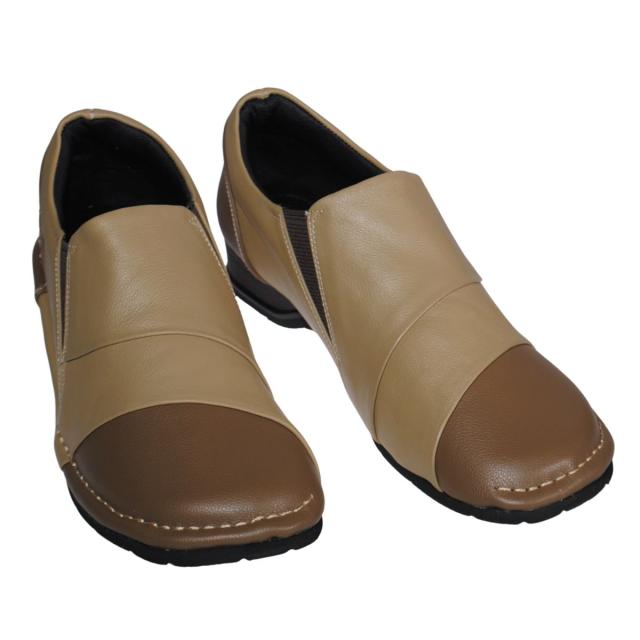 【靴のHOSHIKAWA】  『Airystep 4946』 エアリーステップ スリッポン 22cm〜24.5cm EEE ベージュ/キャメル レディース 天然皮革 フラット 幅広