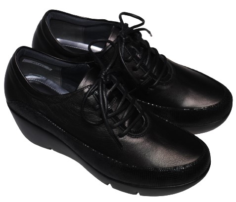 【靴のHOSHIKAWA】  『Monet 881311』 モネ スニーカー 21.5cm〜24.5cm EEE カジュアル ブラック ゴムレース コンフォート 日本製 本革