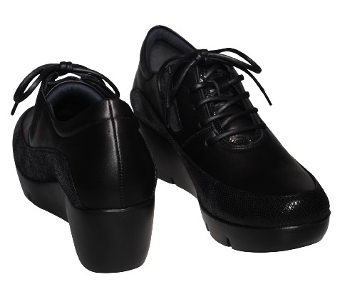 【靴のHOSHIKAWA】  『Monet 881311』 モネ スニーカー 21.5cm〜24.5cm EEE カジュアル ブラック ゴムレース コンフォート 日本製 本革