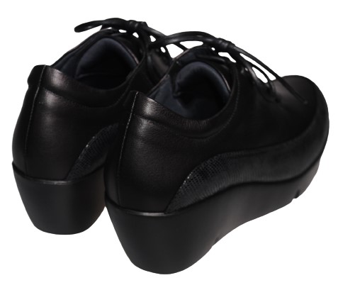 【靴のHOSHIKAWA】  『Monet 881311』 モネ スニーカー 21.5cm〜24.5cm EEE カジュアル ブラック ゴムレース コンフォート 日本製 本革