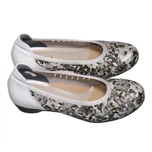 【靴のHOSHIKAWA】  『MONET 881511』 モネ パンプス 21.5cm〜24.5cm EEEE フラワー レディース ローヒール カジュアル バレーシューズ コンフォート 本革 国産 幅が広い