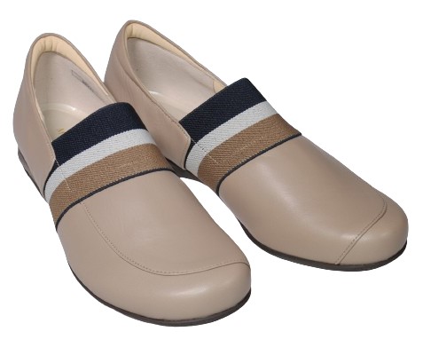 【靴のHOSHIKAWA】  『MONET 88933』 モネ グレージュ 21cm〜24.5cm EEE レディース スリッポン レザーシューズ 幅広