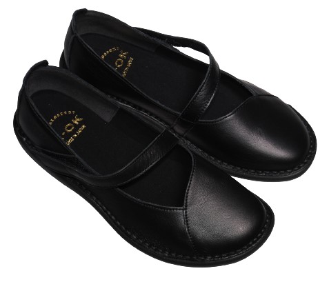 【靴のHOSHIKAWA】  『A-OK 19610』 エーオーケー スリッポン 22cm〜24.5cm EEEE レディース ブラック フラット底 ストラップ 牛革
