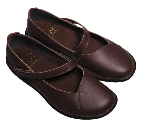 【靴のHOSHIKAWA】  『A-OK 19610』 エーオーケー スリッポン 22cm〜24.5cm EEEE レディース バーガンディー フラット底 ストラップ 牛革