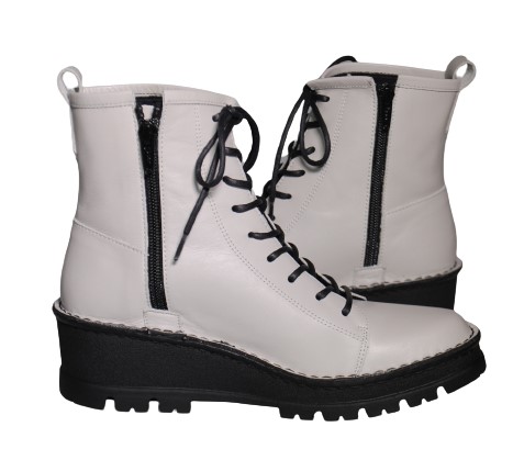 【靴のHOSHIKAWA】  『A-OK 5501』 エーオーケー ショートブーツ 22.5cm〜24.5cm レディース  レースアップ ライトグレー 牛革 秋冬