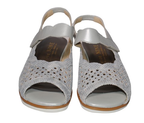 【靴のHOSHIKAWA】  『MODE NINE 7394』 モードナイン サンダル 21.5cm〜25cm EEEE アイボリー スクエアトゥ フラット底 防滑 本革 日本製