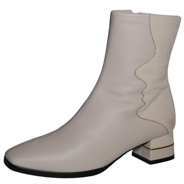 【靴のHOSHIKAWA】  『NINE DI NINE 2631』 ナインディナイン ブーツ 21.5cm〜24.5cm EEE ライトグレー ショートブーツ ショート丈 ヒール 本革 国産 秋冬
