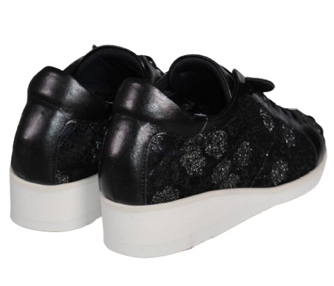 【靴のHOSHIKAWA】  『hatchi 2427』 ハッチ レザースニーカー 21.5cm〜24.5cm EEEE チュールレース 花柄 レディース ブラック 本革 国産 春夏