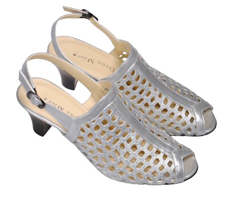 【靴のHOSHIKAWA】  『Dona Miss 6463』 ドナミス パックベルトサンダル 21.5cm〜24.5cm EEE シルバー パンチング オープントゥ ヒール 日本製 本革 春夏