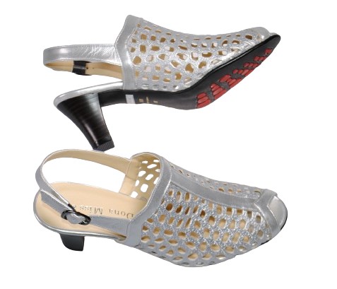 【靴のHOSHIKAWA】  『Dona Miss 6463』 ドナミス パックベルトサンダル 21.5cm〜24.5cm EEE シルバー パンチング オープントゥ ヒール 日本製 本革 春夏