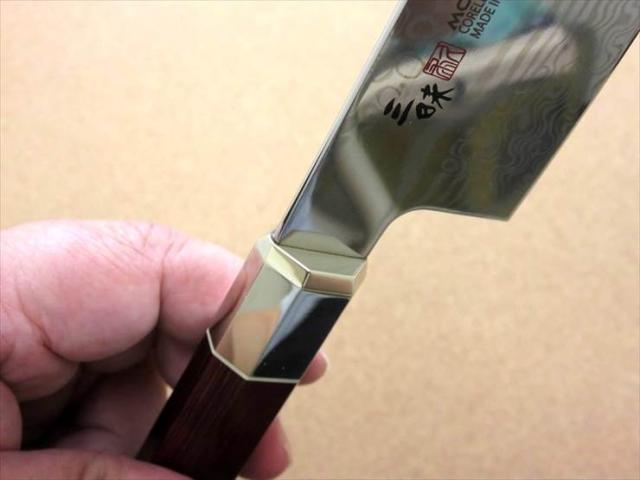 関の刃物 牛刀 21cm (210mm) MCUSTA ZANMAI 三昧 アルティメット 荒波