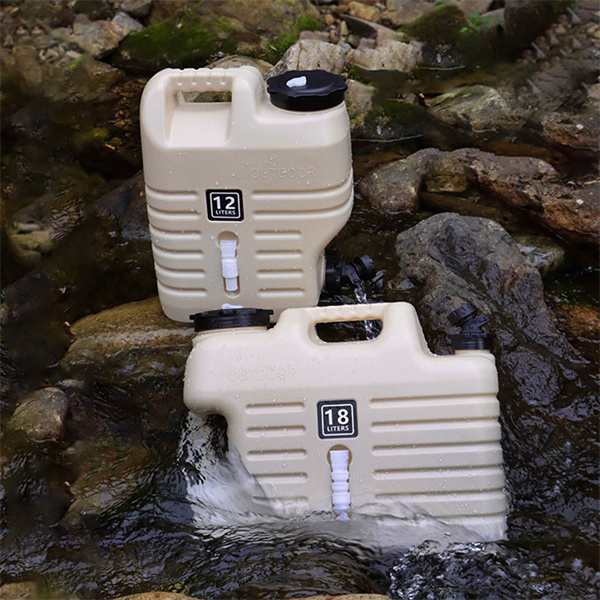 ウォータータンク 水タンク ミリタリータンク 12L/18L ポリタンク ウォータージャグ 災害 水専用 キャンプ 給水タンク｜au PAY マーケット