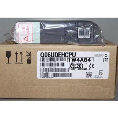 サカエ CSワゴン(ゴム車/透明ボックス付) CSD-48TWD サカエ CSワゴン透明ボックス付 CSD-48TWD (028871)