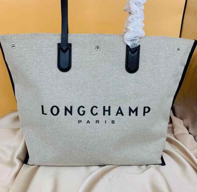 ロンシャン LONGCHAMPトートバッグ バッグ 春夏新作 レディースバッグ プレゼント ギフト 10090HSG037 手提げ 通勤 旅行 軽量  おしゃれ