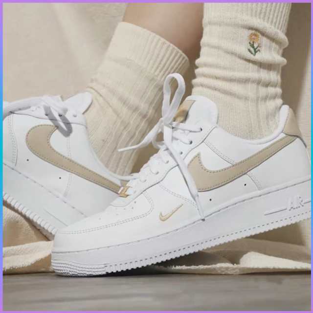 NIKEナイキ エアフォース 1 レディーススニーカー AF1 ホワイト