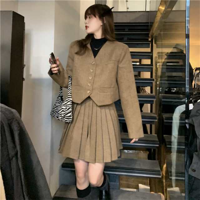 ジャケット ＆ スカート セットアップ ベージュ 韓国 オルチャン プリーツ