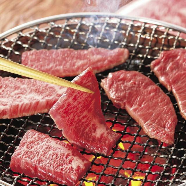 松阪牛 焼肉 モモ400g 《送料無料》 冷凍 三重 プレゼント ギフト 贈答 贈り物 ご褒美 お中元 お歳暮 お祝い 内祝い 敬老の日 お取り寄せ 人気 三大和牛 高級 牛肉 銘柄牛 ブランド松坂牛 黒毛和牛 焼肉 【売れ筋】【当店オススメ】 8,424円