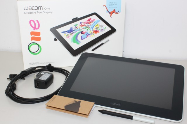 美品】Wacom/Wacom One 13/DTC-133/液晶ペンタブレット ？の通販はau