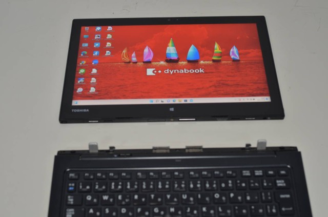 中古良品ノートパソコン 東芝Dynabook RX82/ABP Windows11+office 爆速