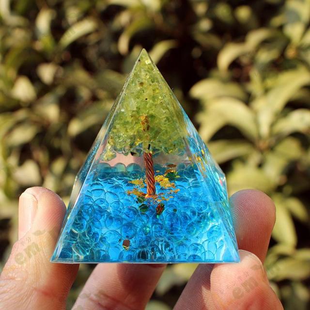 オルゴナイト 卓上置物 癒し ストーン チャクラ 幸運 パワー 石 有機物