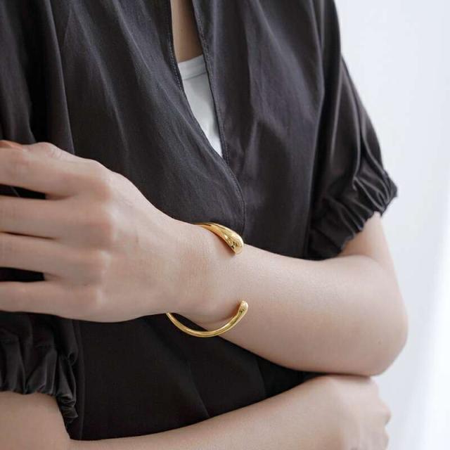 ジャミレイ バングル JAMIRAY ワインディング ゴールド バングル “WINDING BANGLE 2 GD” 244-270109 クーポン対象