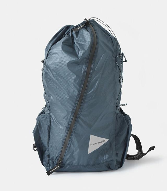and wander アンドワンダー シル デイパック sil daypack 574-5975211