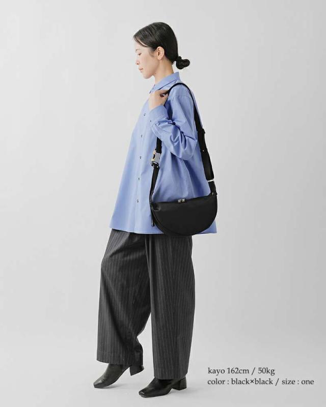 ヴィオラドーロ ウエストポーチ VIOLAd’ORO  レザーハンドル ナイロン ボディバッグ “BIANCA” v-2247  クーポン対象