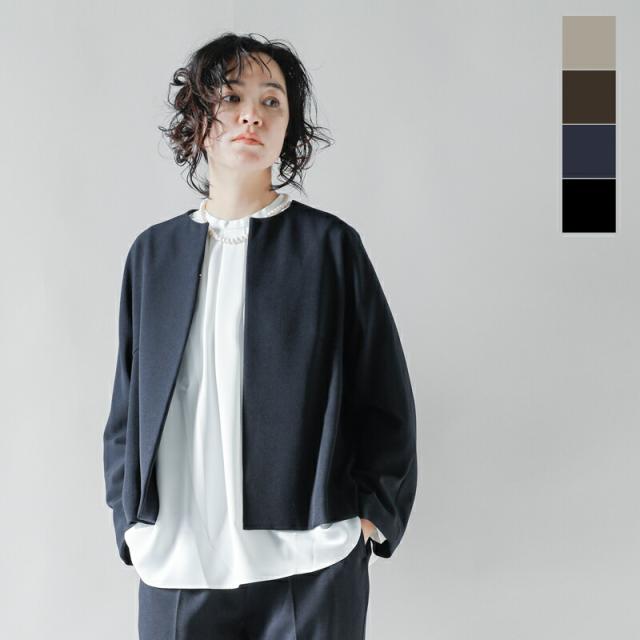 whyto ホワイト インバーテッド プリーツ ノーカラー ジャケット “no collar jacket” wht23hjk4021-fn 2025aw新作  レディース  クーポン対象