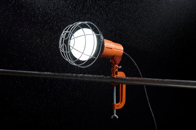 LED 投光器 3000lm E39 LWT-3000CK2 [39口金 LED照明 現場作業 省エネ アイリスオーヤマ]_1