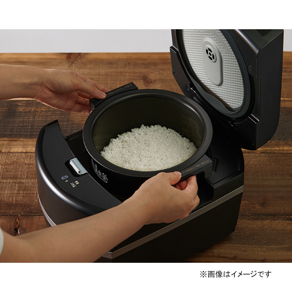 IHジャー 炊飯器 瞬熱真空釜 5.5合 ブラック RC-IF50-B [かまど炊き