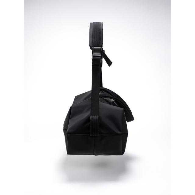【公式】cote&ciel コートエシエルSanna Sleek Blackショルダーバック 斜め掛け サコッシュ コートアンドシエル コートシエル_2
