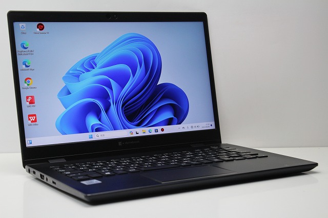 高性能！Dynabook G83 第10世代 i5 メモリ8GB SSD256G Amazon.co.jp: 東芝 軽量 ノートパソコン dynabook G83 13.3型