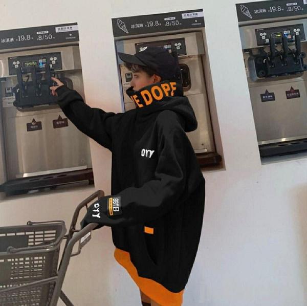 新生活 気楽 パーカー OYYビッグフードパーカー ブラックorオレンジ 韓国ファッション パーカー おしゃれ 服 フード付き ペア カップル 服 メンズ レディース ユニセックス お揃い
