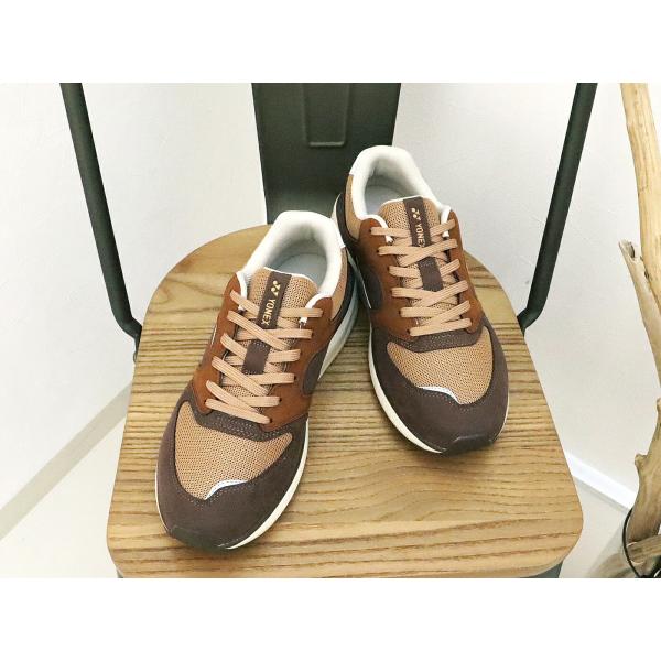 返品交換送料無料 YONEX ヨネックス  ワイワイチェンジオーバー パワークッション 123 キャメル/ブラウン 3.5E  ウォーキング スニーカー レトロランニング