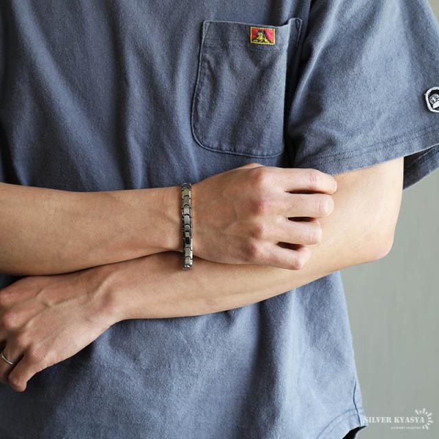 純チタン 磁気ブレスレット シルバー Titanium チタンブレスレット