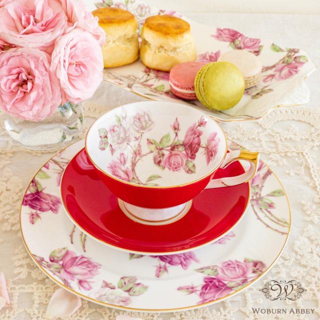 正規輸入品 エインズレイ エリザベスローズ ピンク 大皿 長角皿