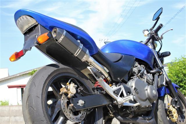 Valiente (バリエンテ) ホンダ ホーネット250 (MC31) バイクマフラー Calma カルマ カーボンタイプ マフラー スポーツタイプ HORNET250_4
