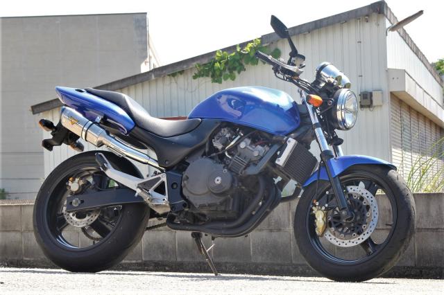 ホーネット250 マフラー　VALIENTE Amazon | ホーネット250 バイクマフラー MC31 全年式対応