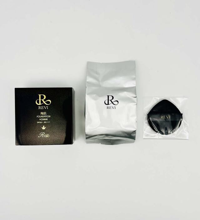 限定セール 2個セット REVI ルヴィ 陶肌ファンデーション オム（黒ラメ）15g レフィル （限定黒レザー：オークル色 ）詰め替え ファンデーション 正規品 送料無料_1