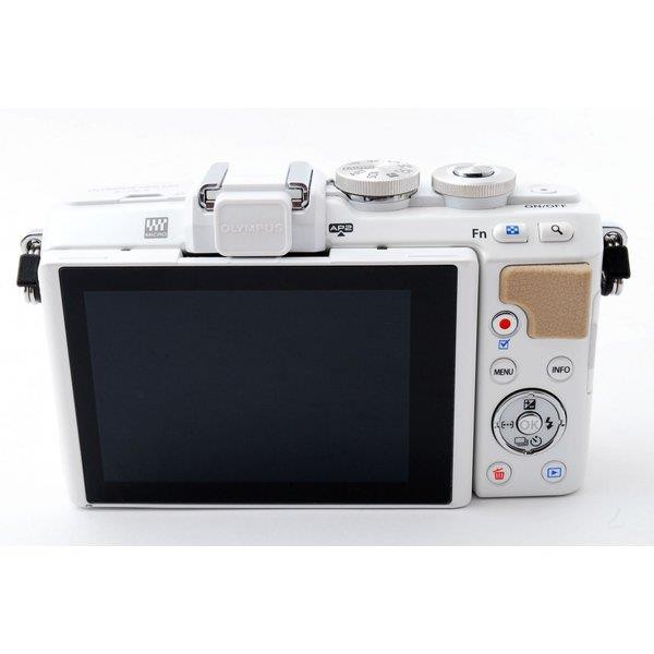 【中古】オリンパス OLYMPUS E-PL7 ホワイト レンズセット 美品 SDカード付き